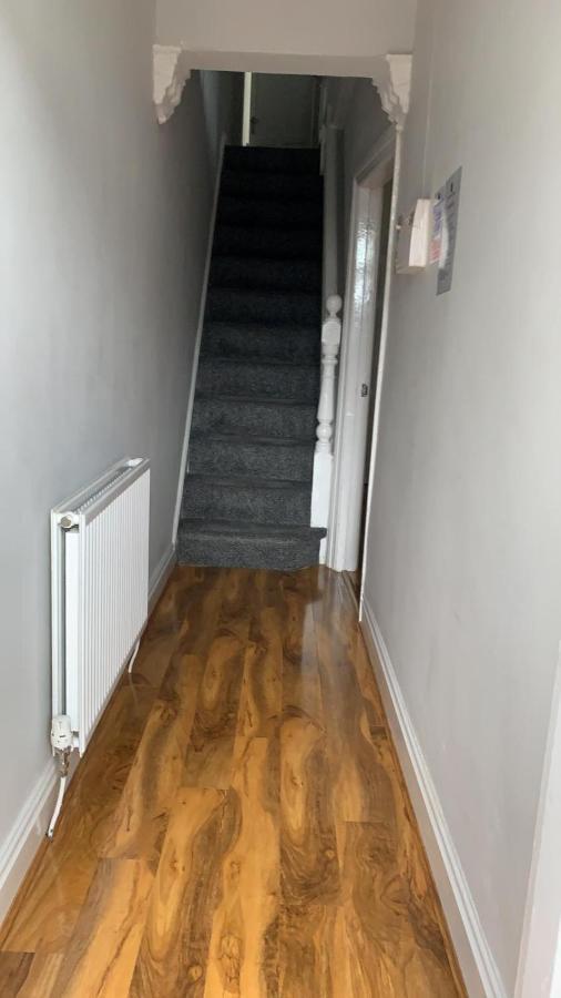 Anfield House 2 Bedroom 2 Mins From Anfield Stadium Sleeps 7 Liverpool Exterior foto